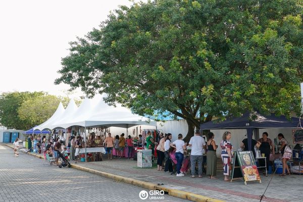 Feira de Artesanato de Verão valoriza cultura e talento local em Balneário Piçarras