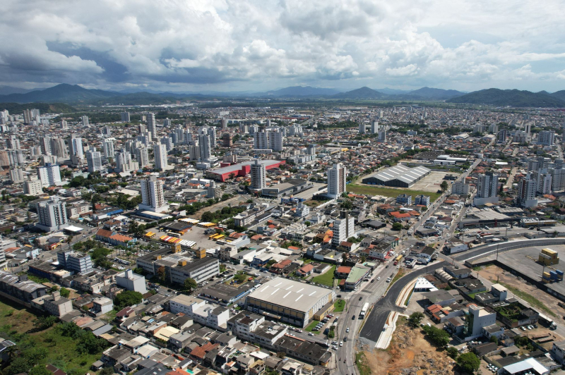 Confira o que abre e o que fecha do município de  Itajaí durante o feriado do dia do trabalhador