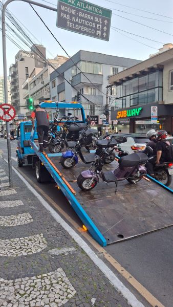 Balneário Camboriú intensifica fiscalização de veículos autopropelidos