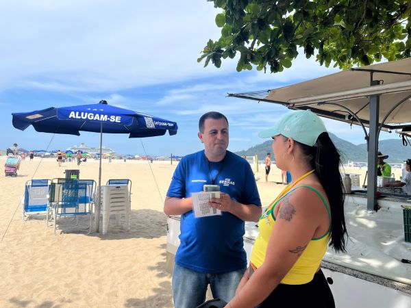 Turistas que visitam BC vêm em família e agora passam mais tempo na cidade