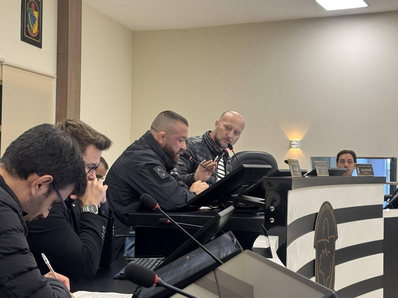 Comissão debate pacote de licenças ambientais e abertura de empresas com técnicos da FAACI